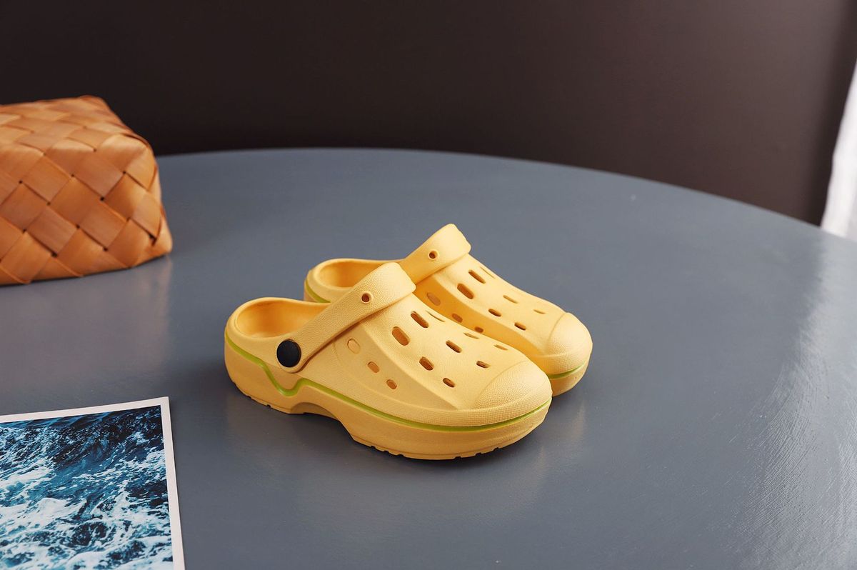 Children'S Fashion Cute Solid Color Non-Slip Waterproof Breathable Hole Shoes