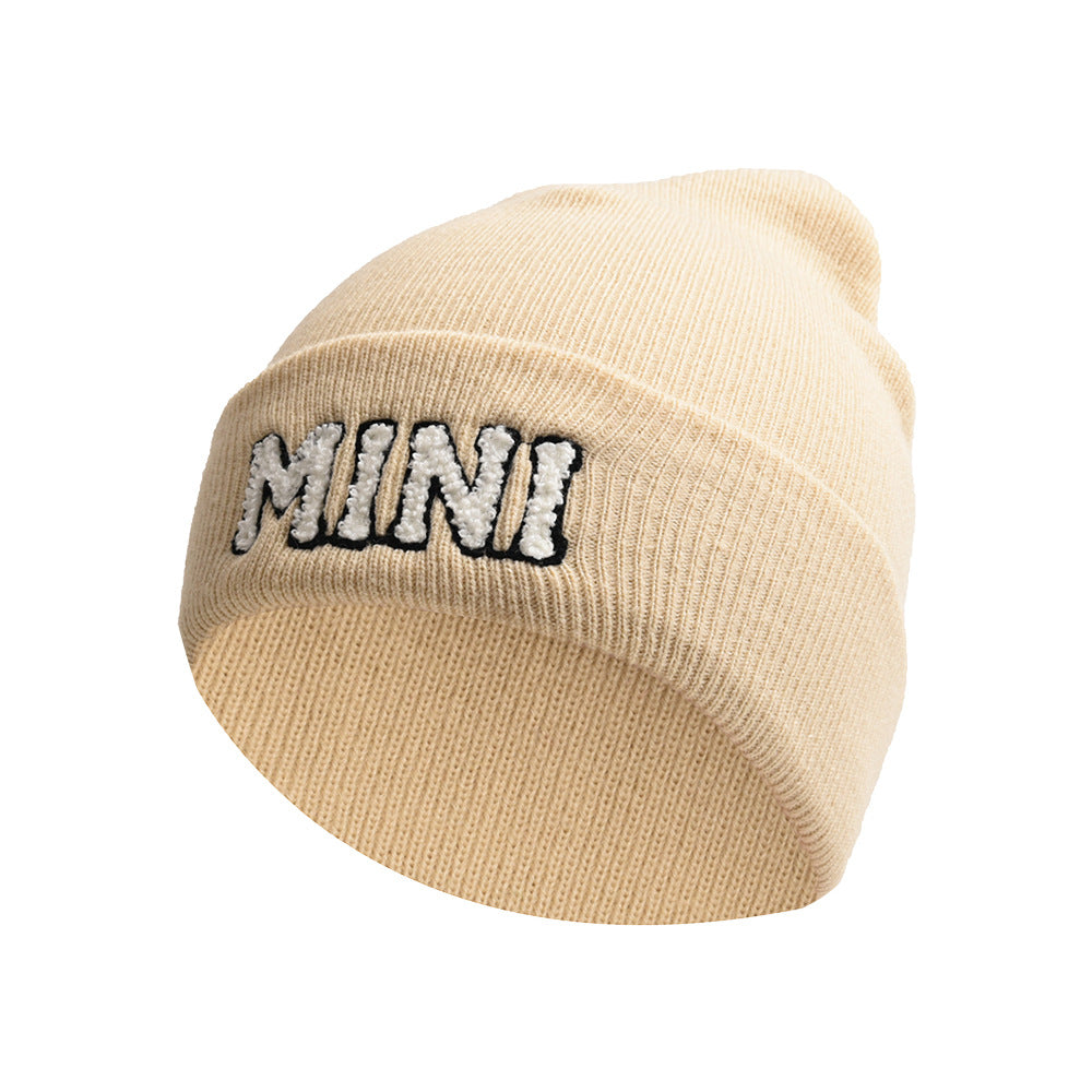 Women'S Letter Embroidery Outdoor Warm Pullover Knitted Hat