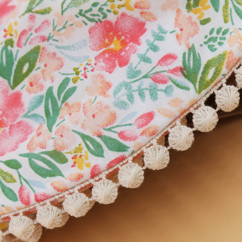 Baby Basic Floral Tassels Bib And Headband Accessories Set