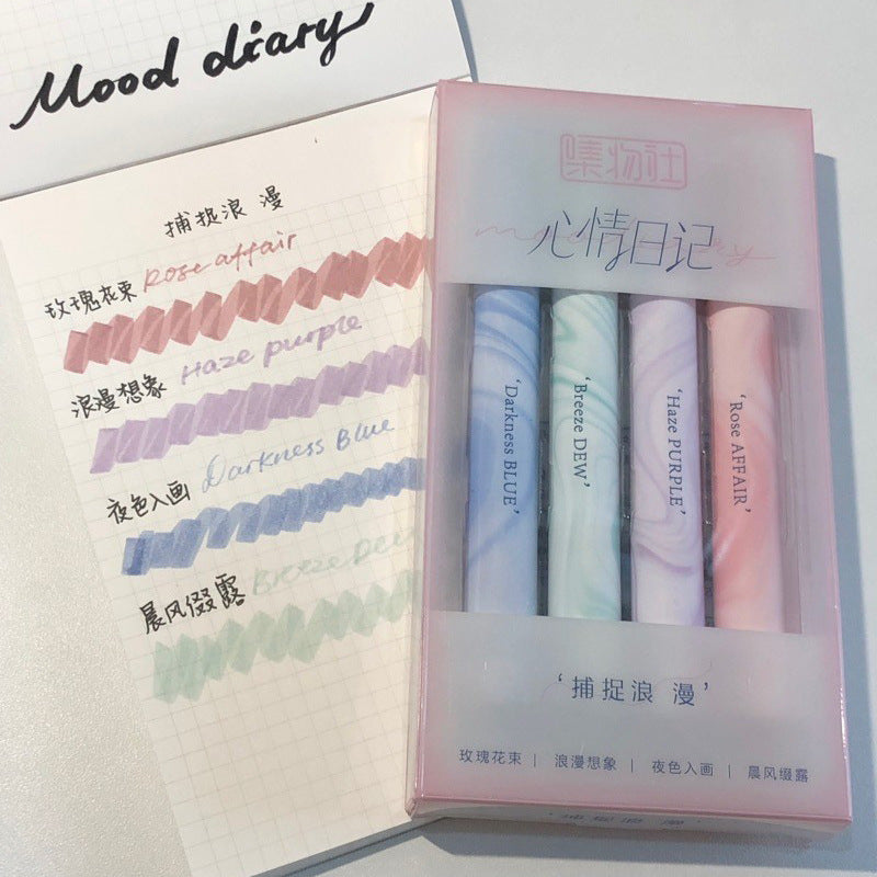 Fashion Quick-Drying Multicolor Highlighter Mark Color Pen 4pieces/Set