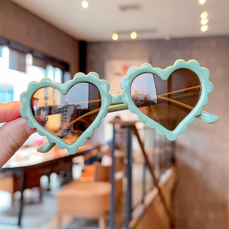 Kids Unisex Fashion Casual Valentine Basic Heart Frame Sunglasses