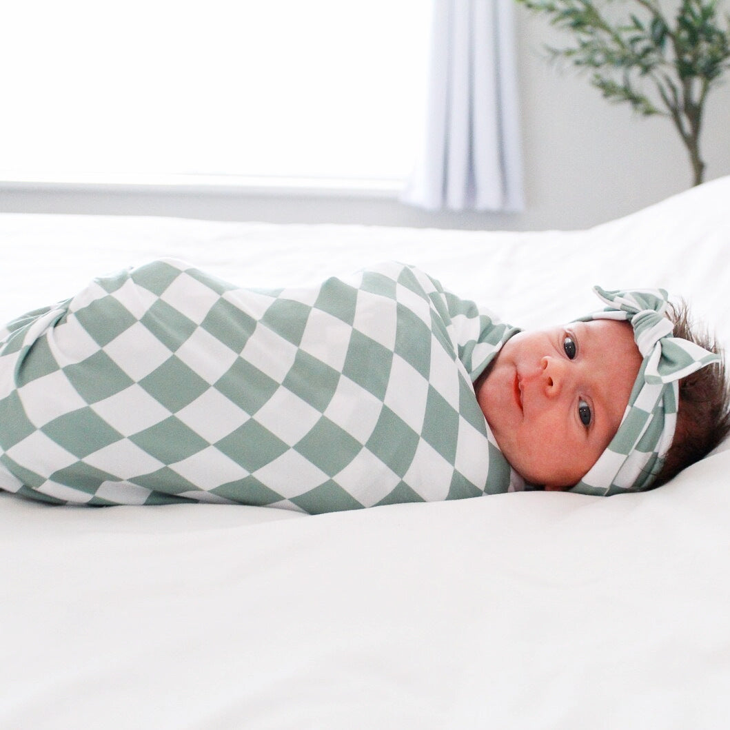 Three-Piece Newborn Wrap Towel Classic Plaid Printed Swaddle
